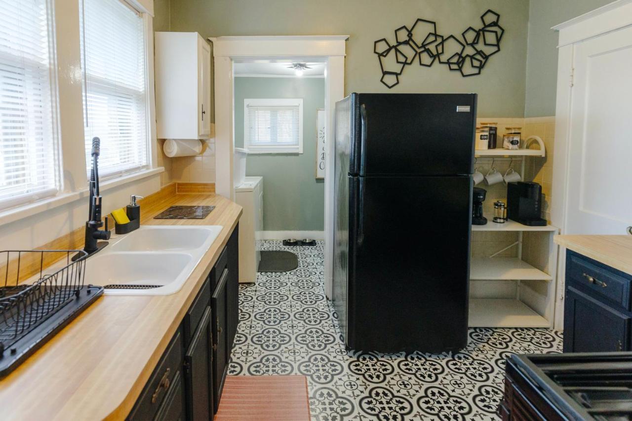 Historic Revival 2Br Midtown Memphis Free Parking Fast Wifi Free Parking Yes Pets Villa Dış mekan fotoğraf